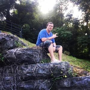 Meet your Posher, Fred